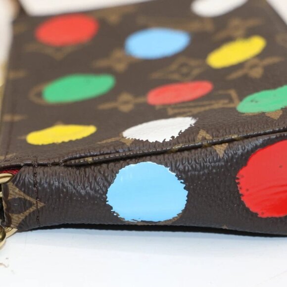 Louis Vuitton Mini Pochette Accessoires Yayoi Kusama Painted Dots Monogram - Picture 14 of 15